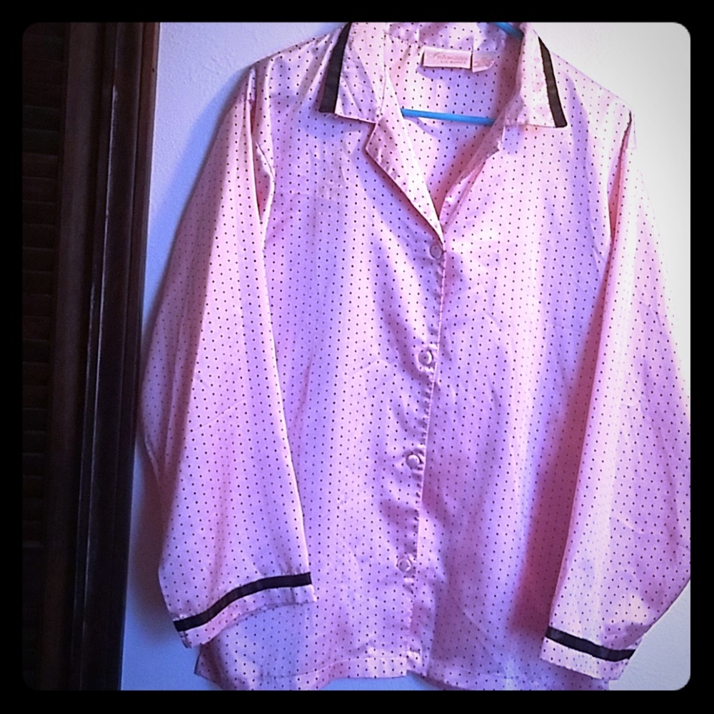 Pajama, with pans